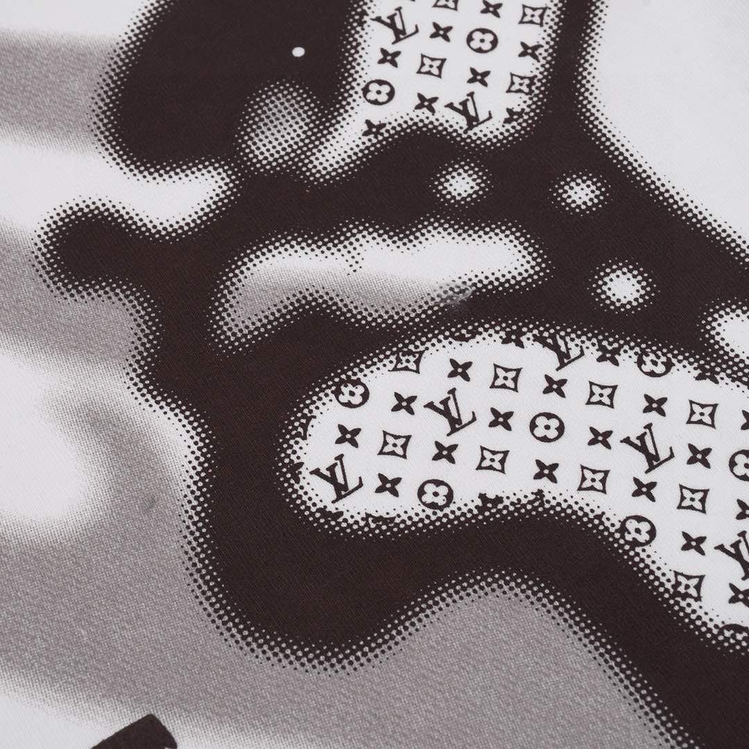 路易威登/Louis Vuitton 夏季新款 锻炼火燃烧印花圆领短袖T恤 白色/黑色