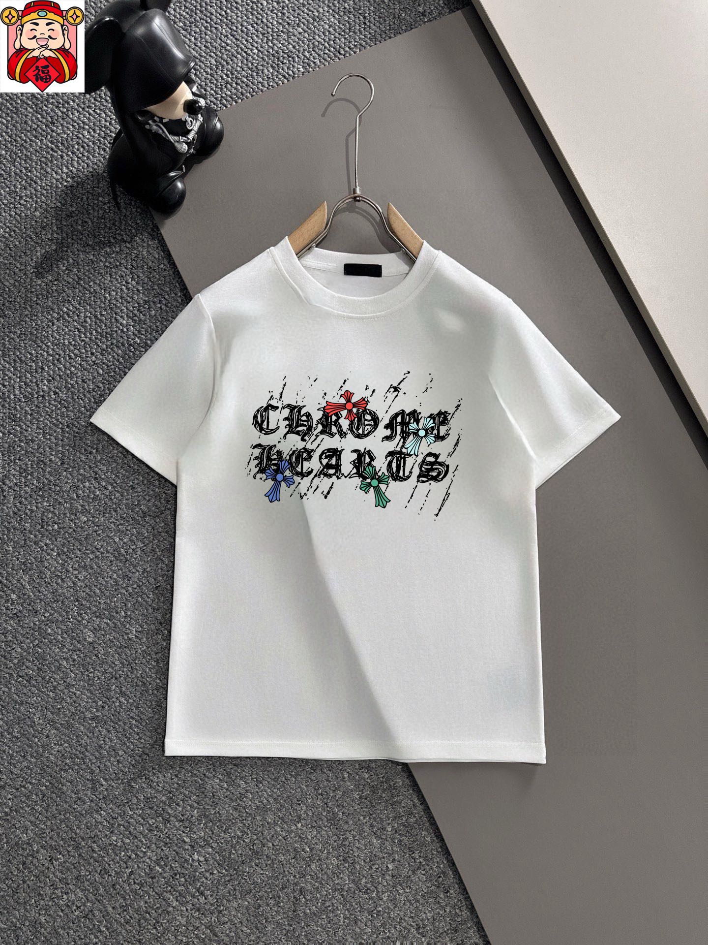Chrome Hearts 品牌【ChampionHearts 克罗心】 2025新款男士短袖短裤套装 销售 市面高端版本 手感细腻柔软 让你穿着更加舒适 立体裁剪版型超赞 尺码:M-5XL下单请报身高体重