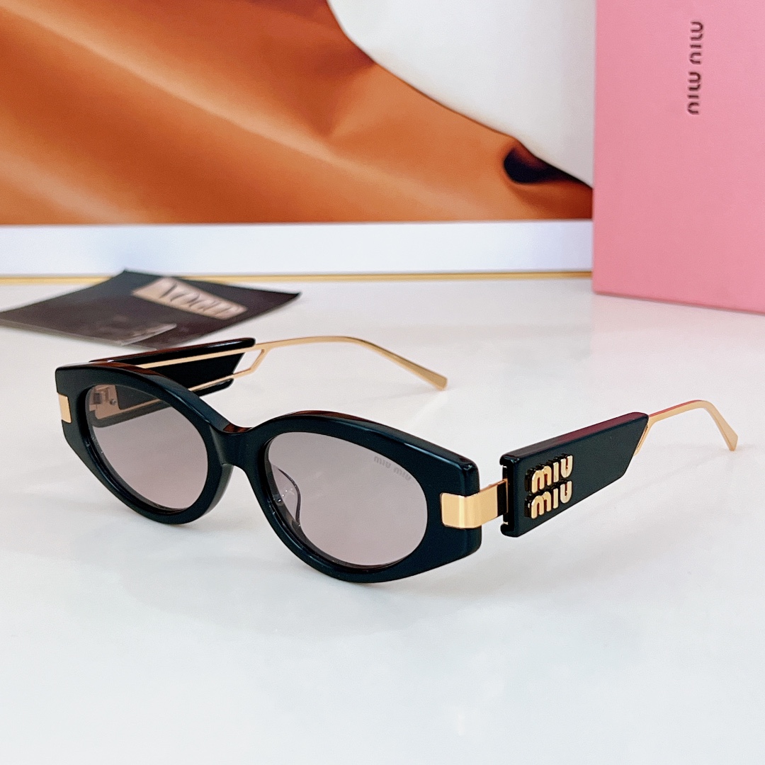  MIU MI*
MODELMU130AV 
SIZE：52口17-142
🔝🔝