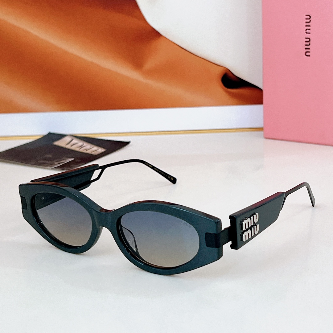  MIU MI*
MODELMU130AV 
SIZE：52口17-142
🔝🔝