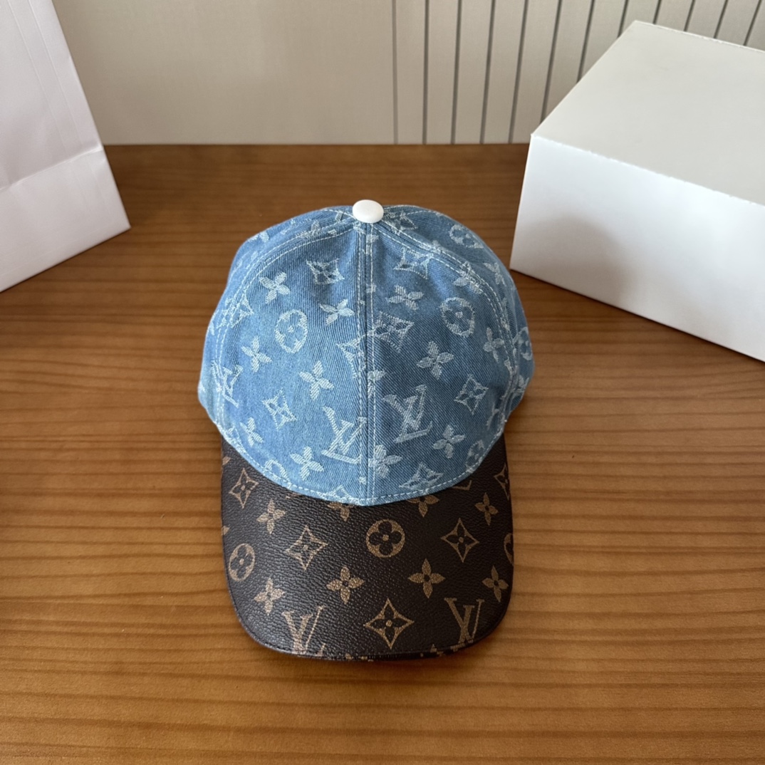 

LV路易威登棒球帽  轻盈透气。完美版型，独家实物拍摄，男女适用