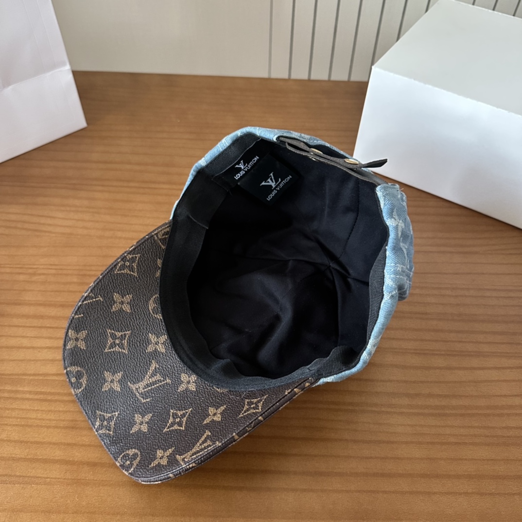 

LV路易威登棒球帽  轻盈透气。完美版型，独家实物拍摄，男女适用