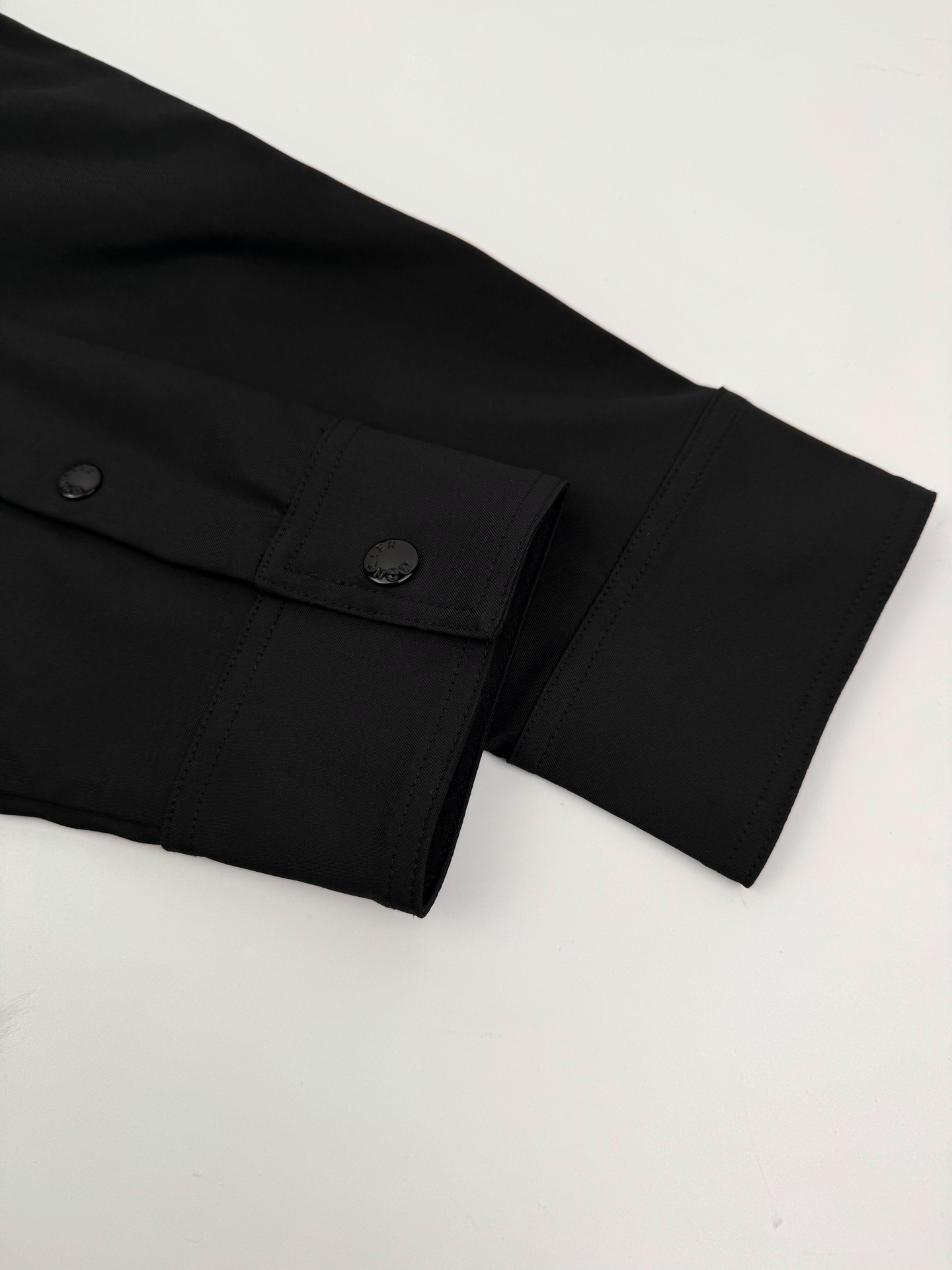 Moncler Men's Black Cotton Blend Zip-Up Shirt Jacket with Logo Patch 9 i1751563041 535 7