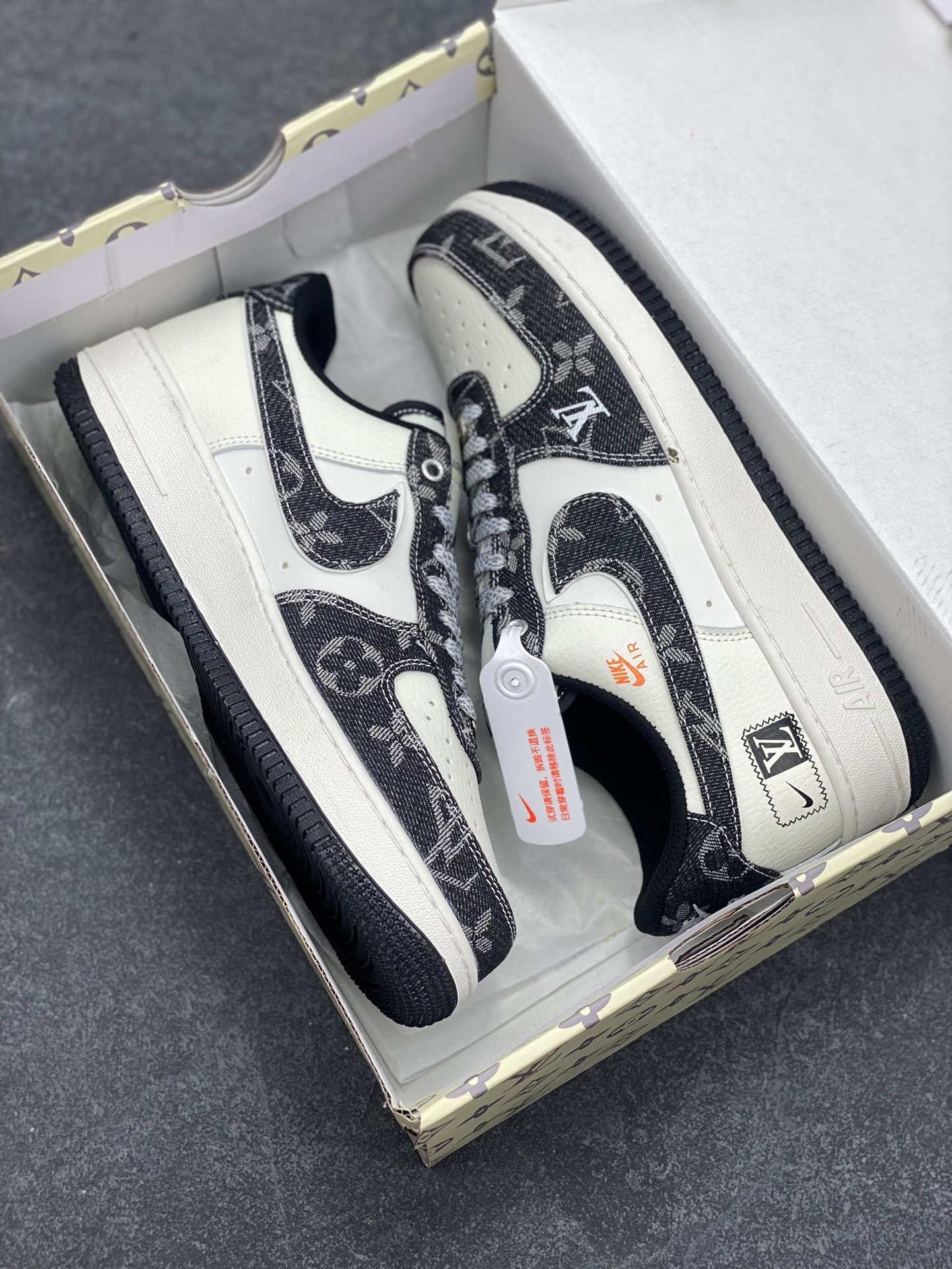 图片[9]-Nike Air Force 1 Low 空军一号低帮百搭休闲运动板鞋。柔软、弹性十足的缓震性能和出色的中底设计，横跨复古与现代的外型结合，造就出风靡全球三十多年的Force 1，直到今天还深受青睐。 货号：YX5066-354 尺码：36 36.5 37.5 38 38.5 39 40 40.5 41 42 42.5 43 44 44.5 45-选品中心