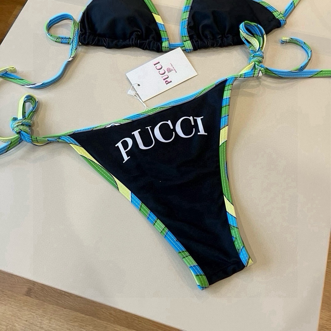 。
Puccl
专柜新款分体比基尼 😍🥰适合多种场景的游泳衣🏊‍♀️海边 游泳池 温泉 水上乐园 漂流都