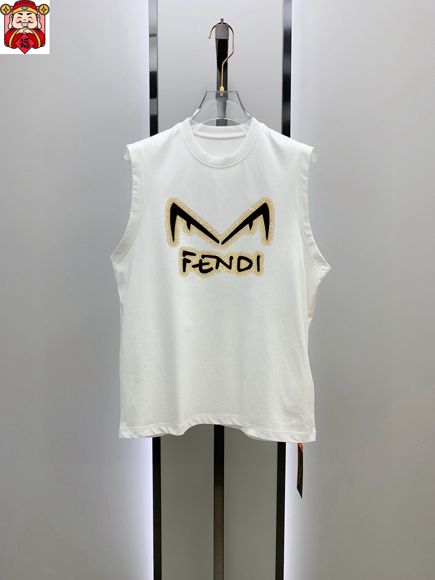 Fendi 品牌【FENDI 芬迪】2025夏季新品背心T袖 简约款式 任何人都可以轻松驾驶 进口定制丝光棉面料 手软舒适有型 吸汗透气