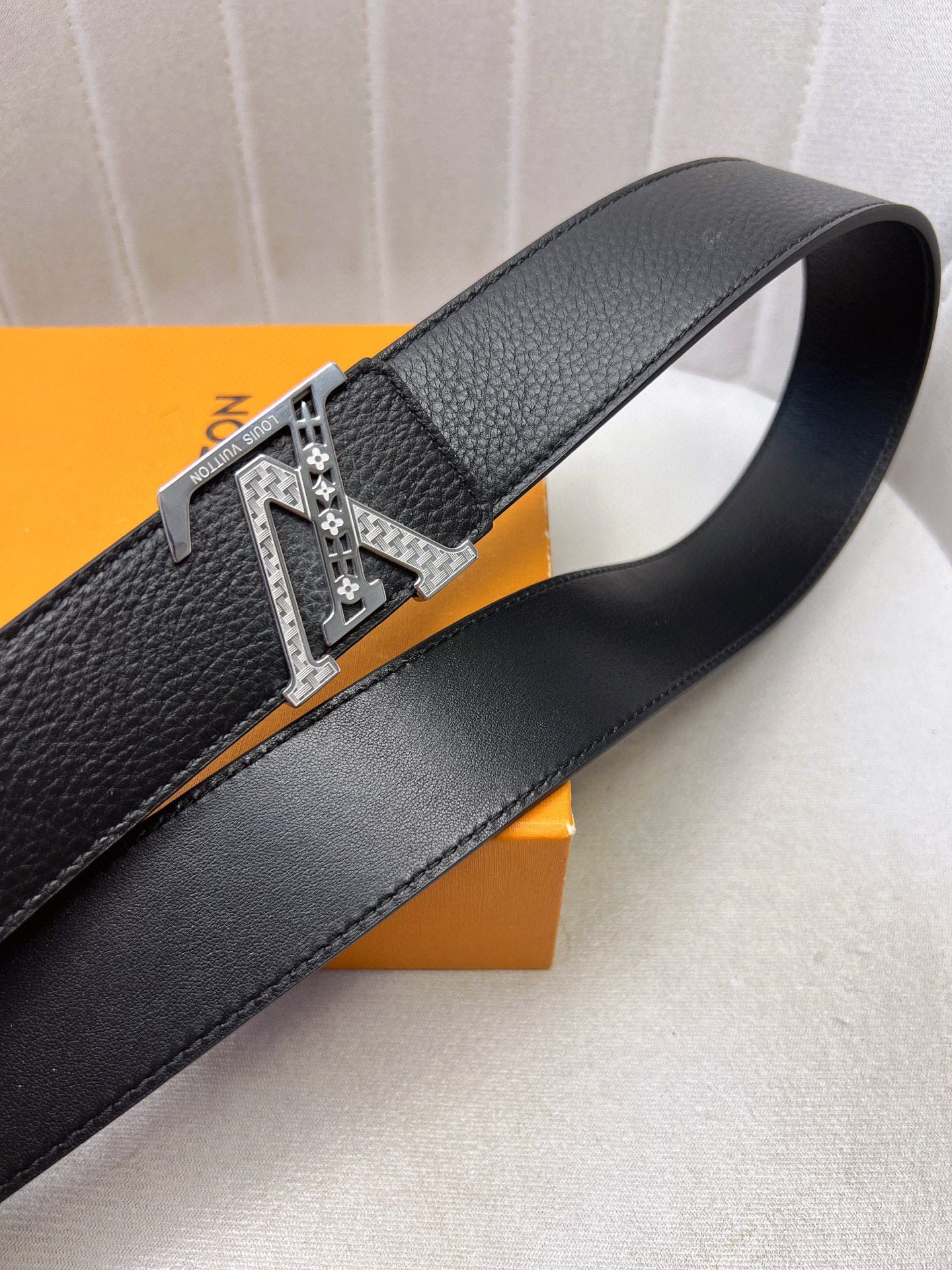 Luxury LV Belt: Original Oxen-Skin, Gold Knit, Custom Leather, 4.0″ Width Cabinet - 图片 5