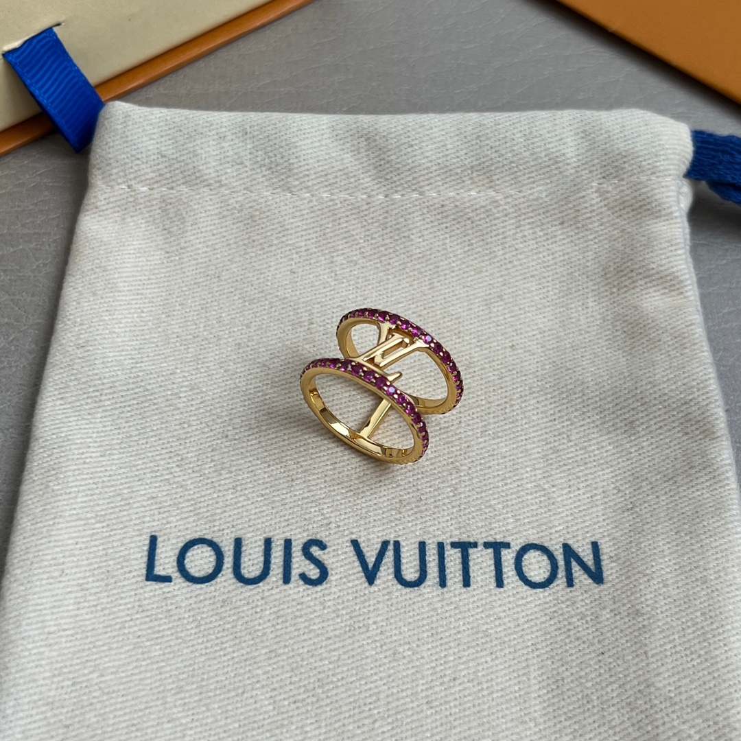  🔥新款🔥原单货LV 新款  戒指🔹🔹Louis Vuitton 路易威登 戒指🔹专柜一致材质 火爆款出