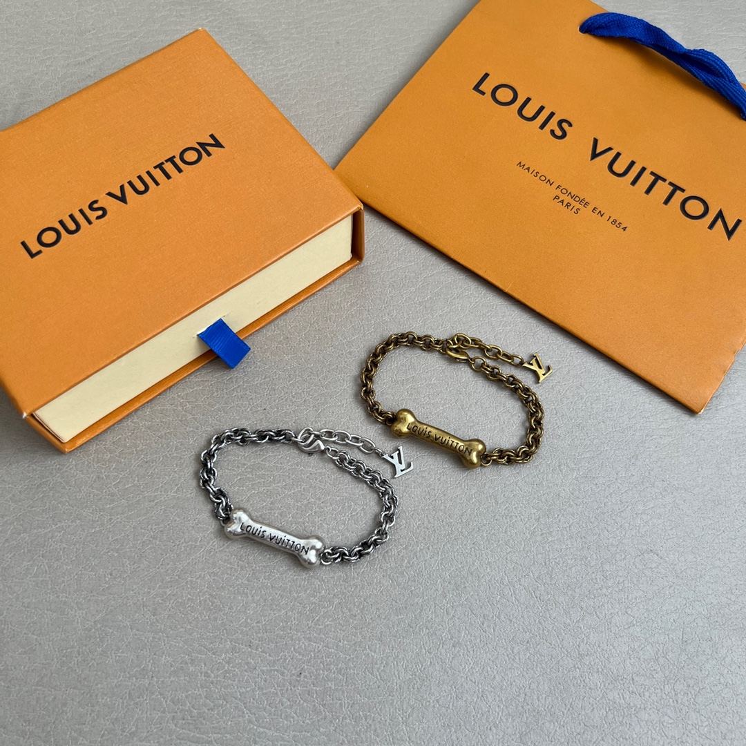  🔥新款🔥原单货LV 手链🔹🔹Louis Vuitton 路易威登 手链🔹专柜一致材质 火爆款出货 设计