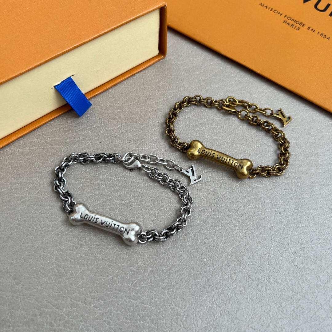  🔥新款🔥原单货LV 手链🔹🔹Louis Vuitton 路易威登 手链🔹专柜一致材质 火爆款出货 设计