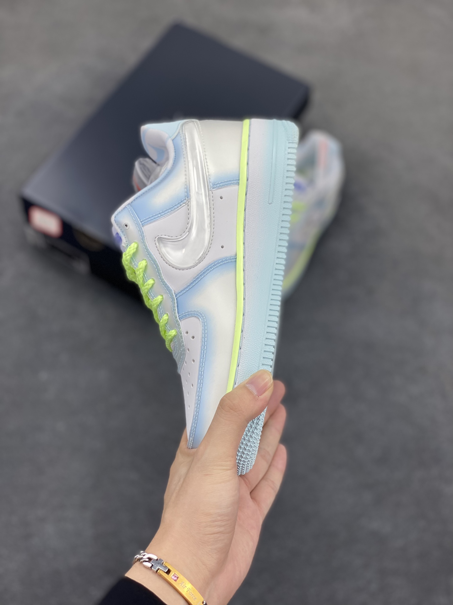 图片[3]-NK Air Force 1 空军一号 果冻蓝 原楦头原纸板 打造纯正空军版型#专注外贸渠道 全掌内置蜂窝气垫 #原盒配件 原厂中底钢印、拉帮完美 货号：HJ4399-400 尺码：36 36.5 37.5 38 38.5 39 40 40.5 41 42 42.5 43 44 44.5 45-选品中心