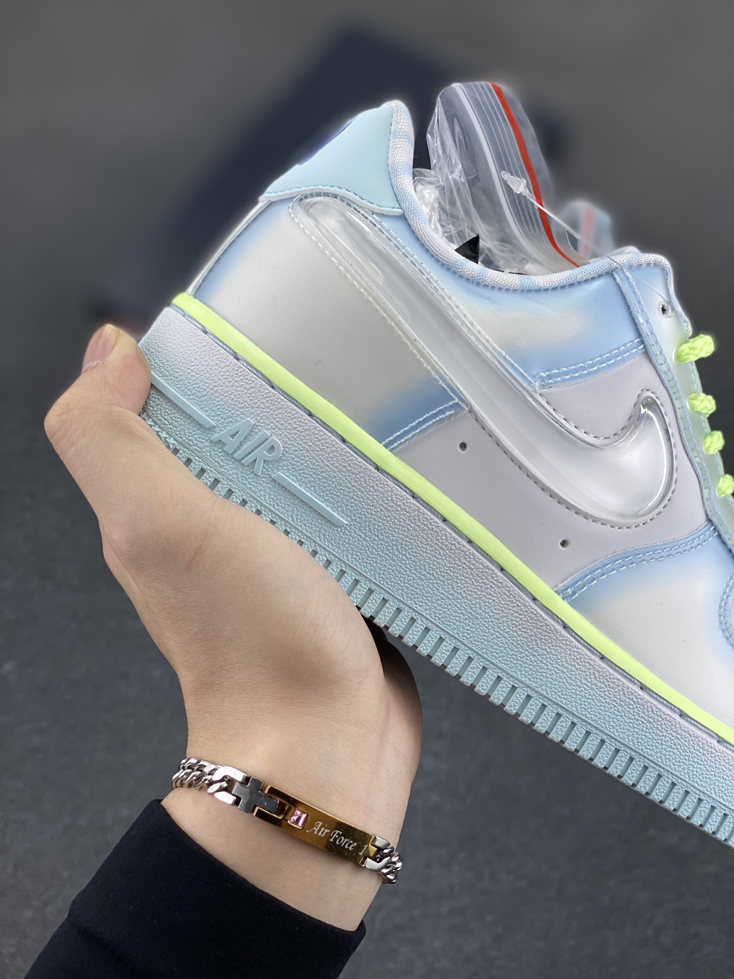 图片[6]-NK Air Force 1 空军一号 果冻蓝 原楦头原纸板 打造纯正空军版型#专注外贸渠道 全掌内置蜂窝气垫 #原盒配件 原厂中底钢印、拉帮完美 货号：HJ4399-400 尺码：36 36.5 37.5 38 38.5 39 40 40.5 41 42 42.5 43 44 44.5 45-选品中心