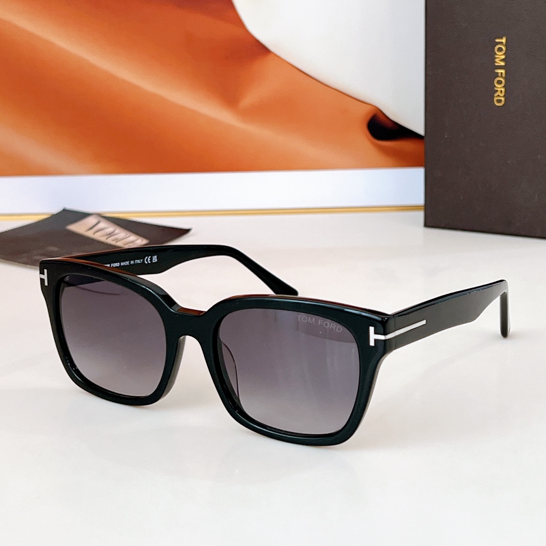  TOM FOR*
MOD：FT1216
SIZE：54-20-145
🔝🔝