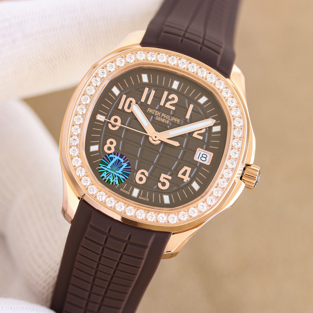 Luxurious 38mm Aquanaut Luce Watch with Diamond Frame and Elegant Design - 图片 3