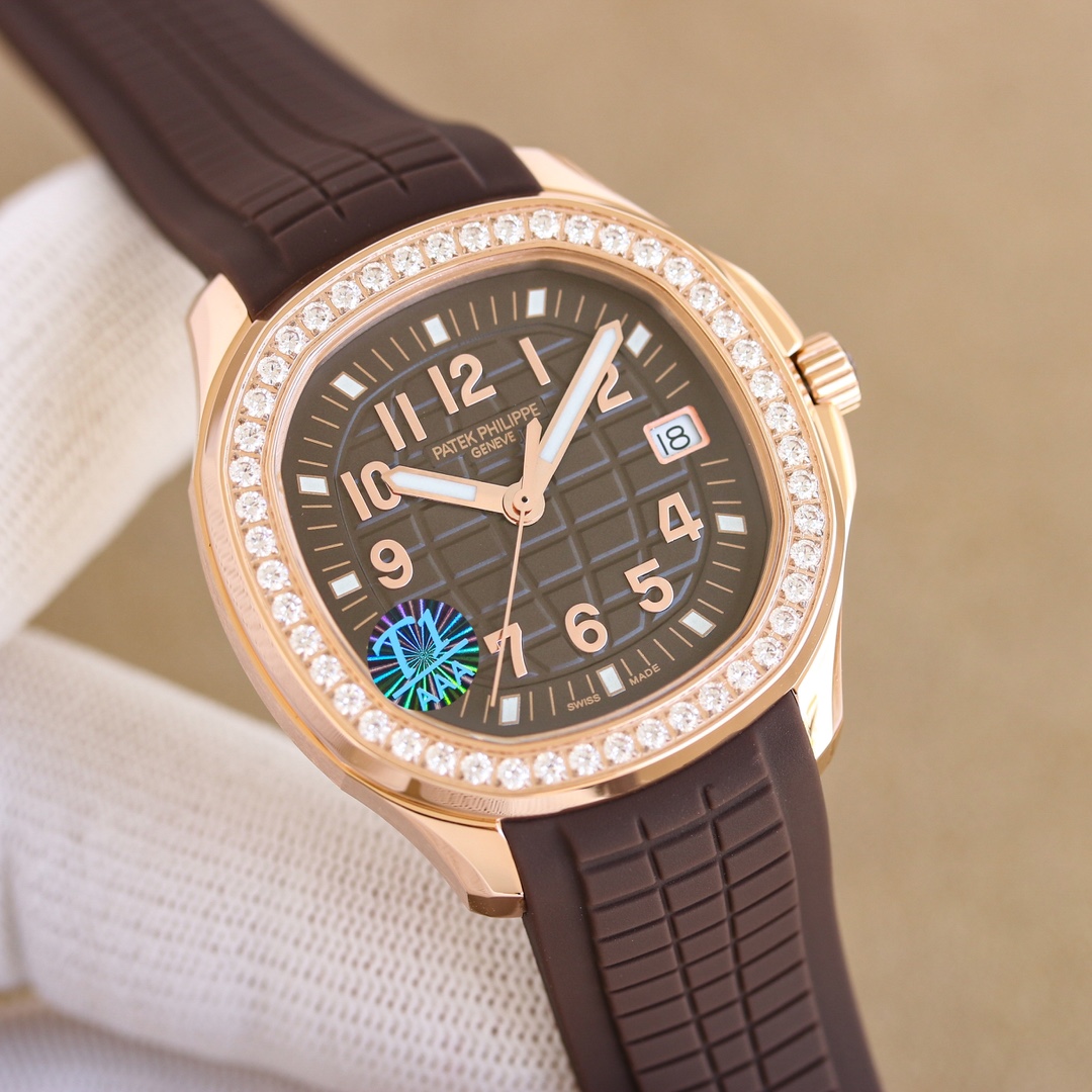 Luxurious 38mm Aquanaut Luce Watch with Diamond Frame and Elegant Design - 图片 2
