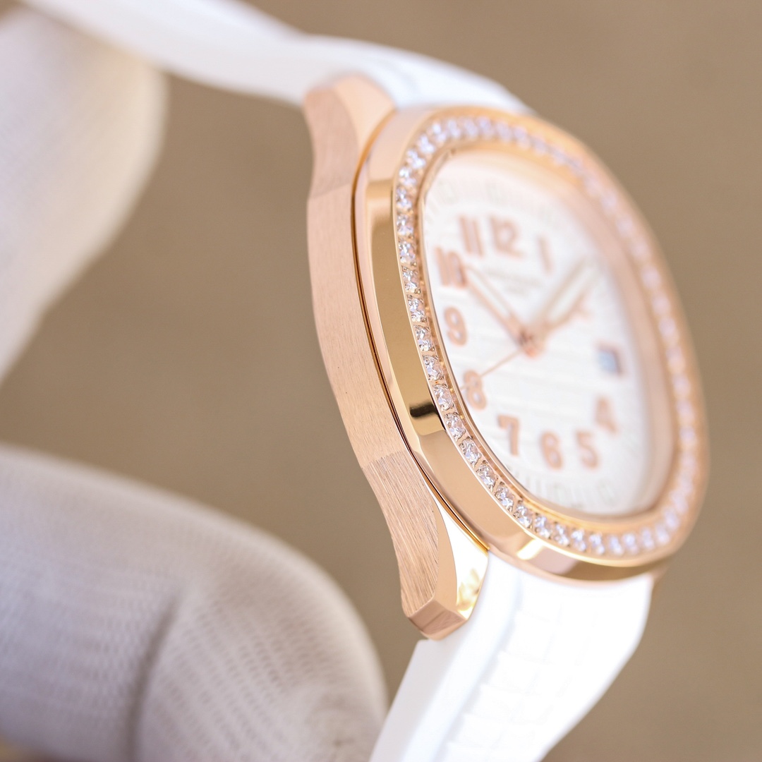 Luxurious 38mm Aquanaut Luce Watch with Diamond Accents and Modern Design - 图片 4