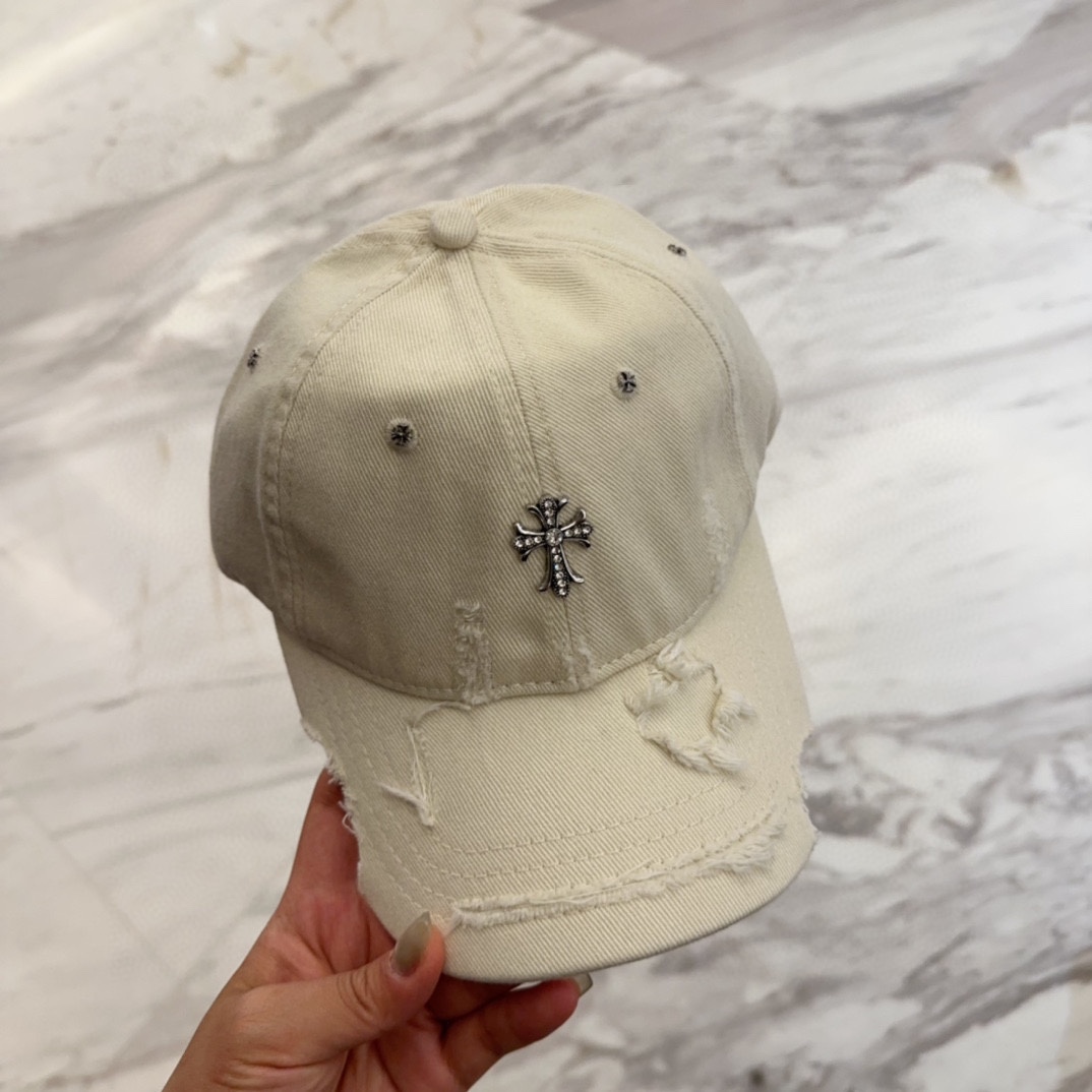


Chrome Hearts 克罗心💓早春韩版时尚复古做旧破洞帽子磨损设计百搭棒球帽鸭舌帽