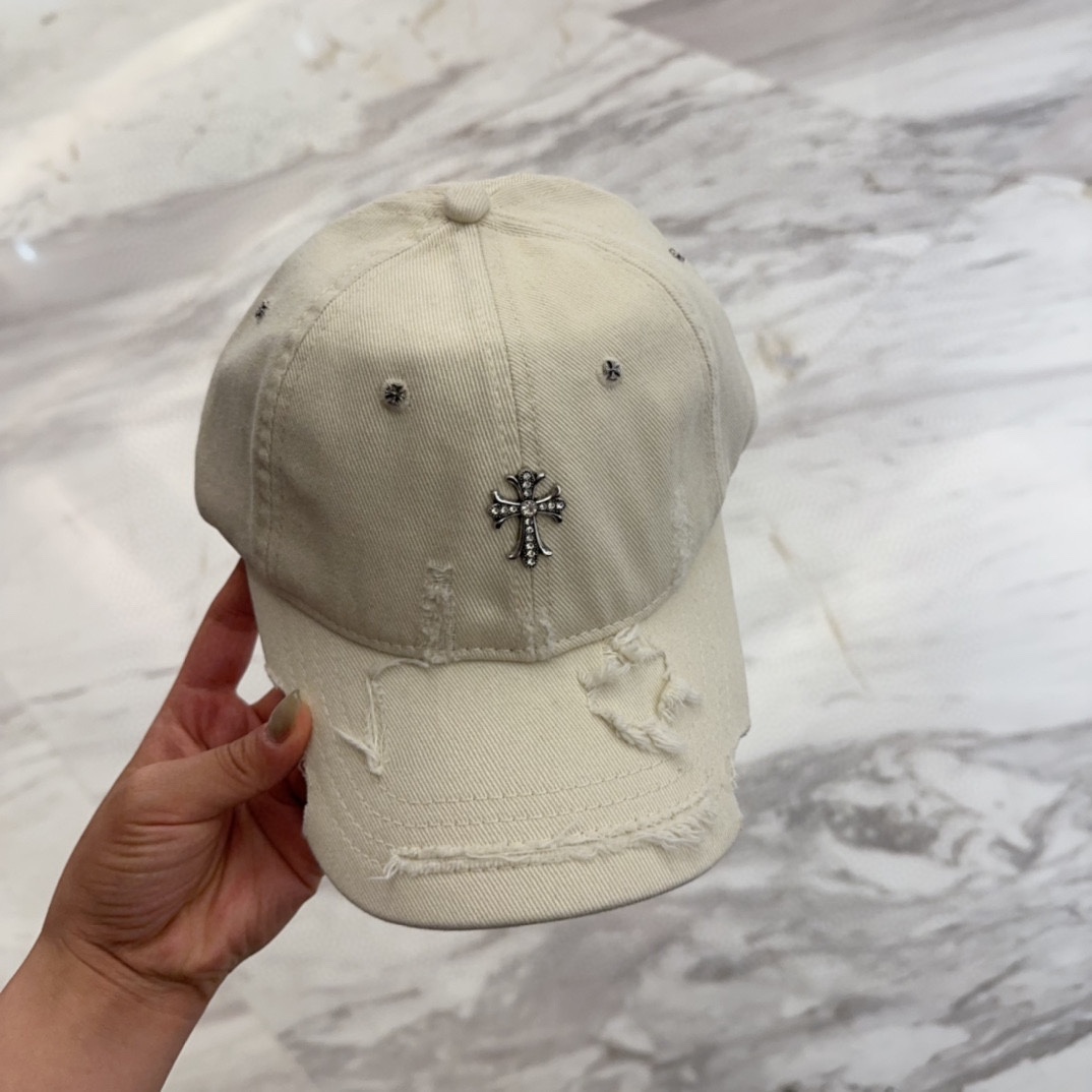


Chrome Hearts 克罗心💓早春韩版时尚复古做旧破洞帽子磨损设计百搭棒球帽鸭舌帽