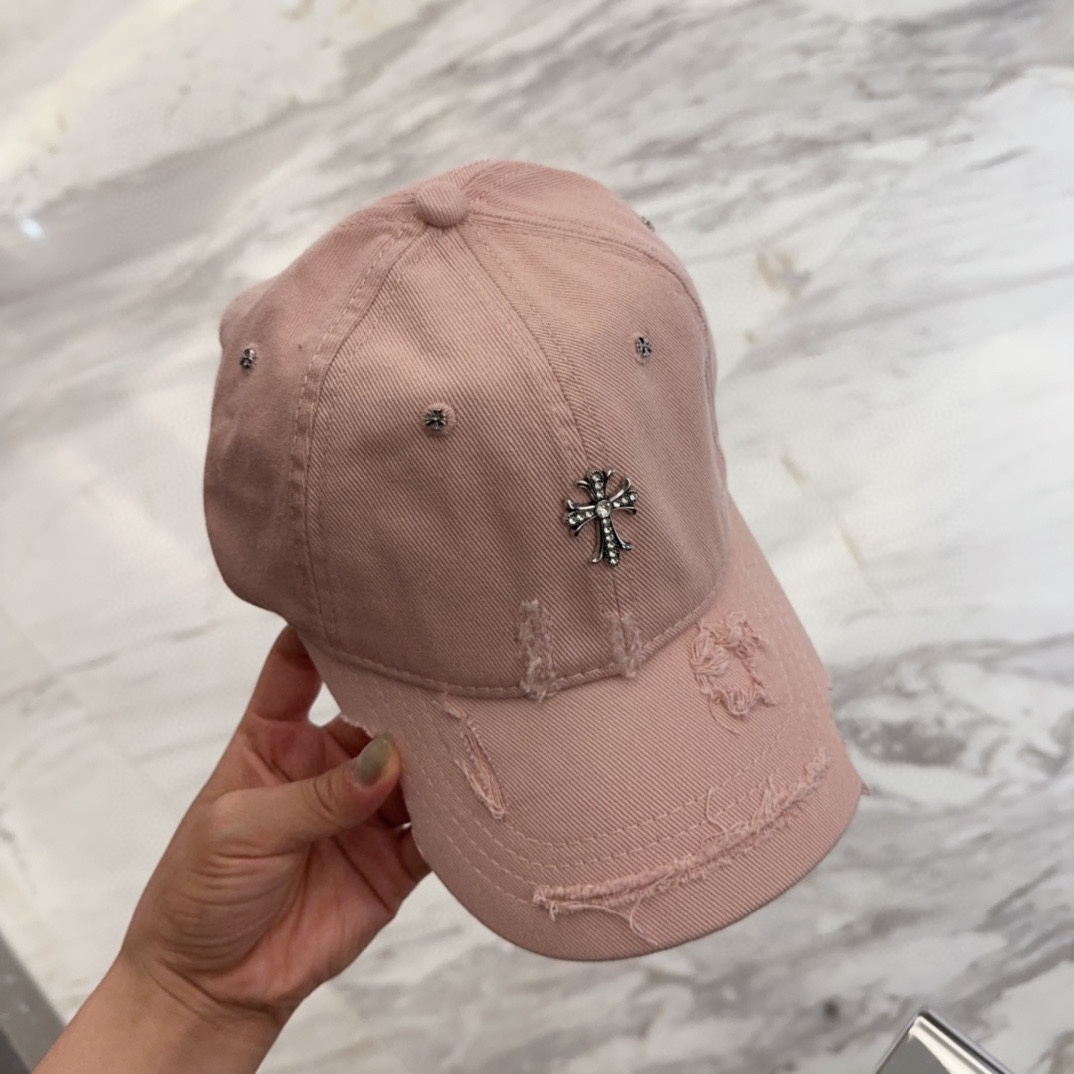 


Chrome Hearts 克罗心💓早春韩版时尚复古做旧破洞帽子磨损设计百搭棒球帽鸭舌帽