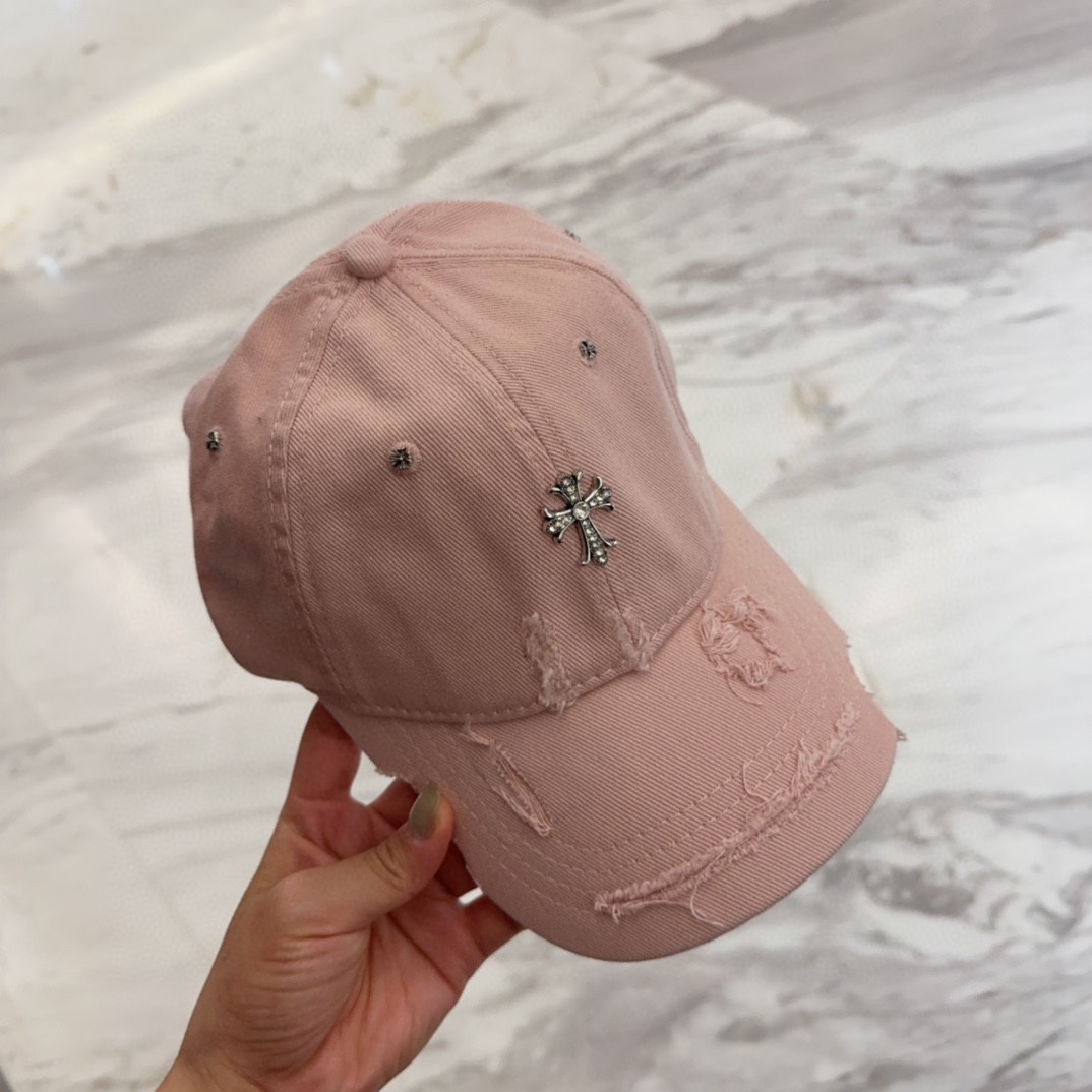 


Chrome Hearts 克罗心💓早春韩版时尚复古做旧破洞帽子磨损设计百搭棒球帽鸭舌帽