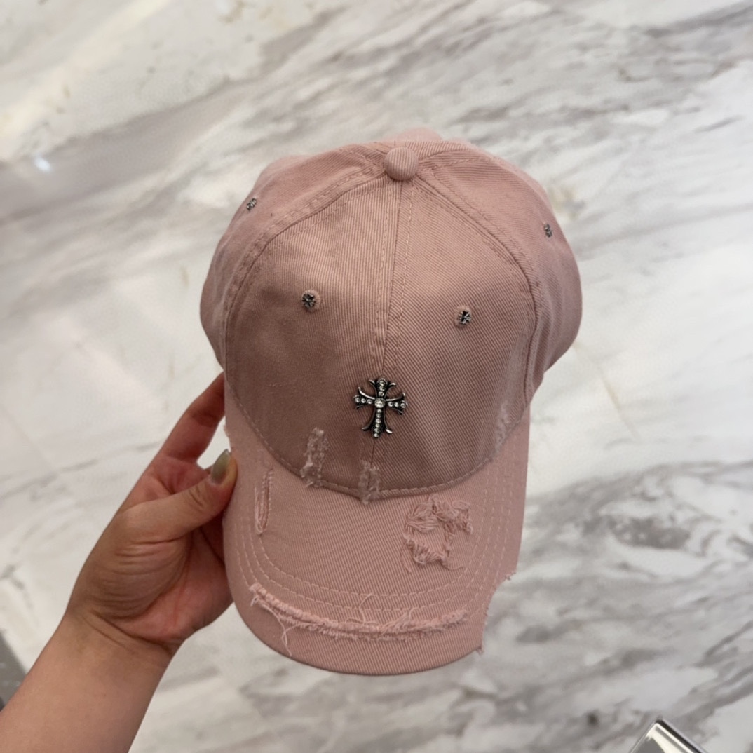 


Chrome Hearts 克罗心💓早春韩版时尚复古做旧破洞帽子磨损设计百搭棒球帽鸭舌帽