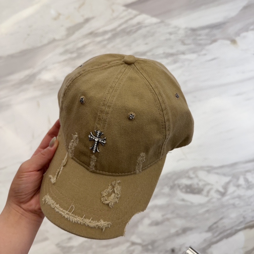 


Chrome Hearts 克罗心💓早春韩版时尚复古做旧破洞帽子磨损设计百搭棒球帽鸭舌帽