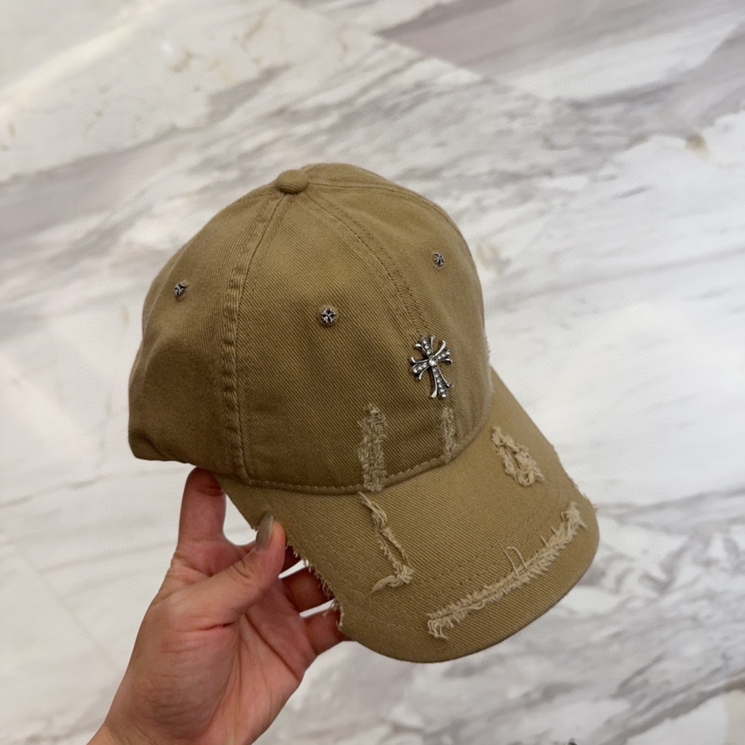 


Chrome Hearts 克罗心💓早春韩版时尚复古做旧破洞帽子磨损设计百搭棒球帽鸭舌帽