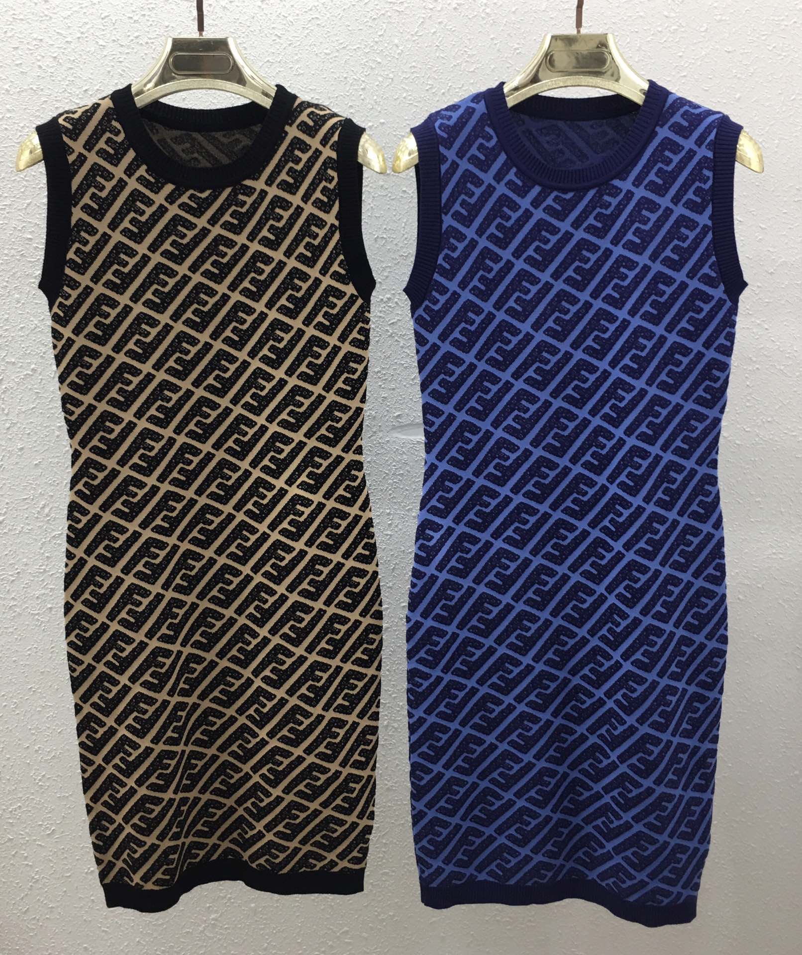 NO:439265,120250200 F concave and convex tilt letter sleeveless dress SML apricot, royal blue, skirts, alexander wang19860909120250200 F凹凸倾斜字母无袖连衣裙 SML 杏色、宝蓝色,,skirts,alexander wang,Women's clothing