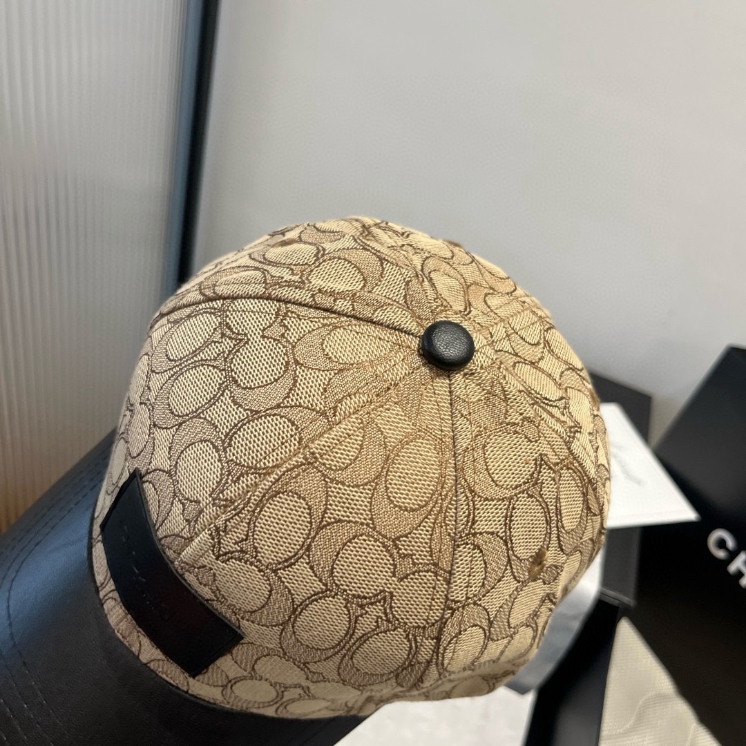 🆕

蔻驰新款鸭舌帽，头围57cm