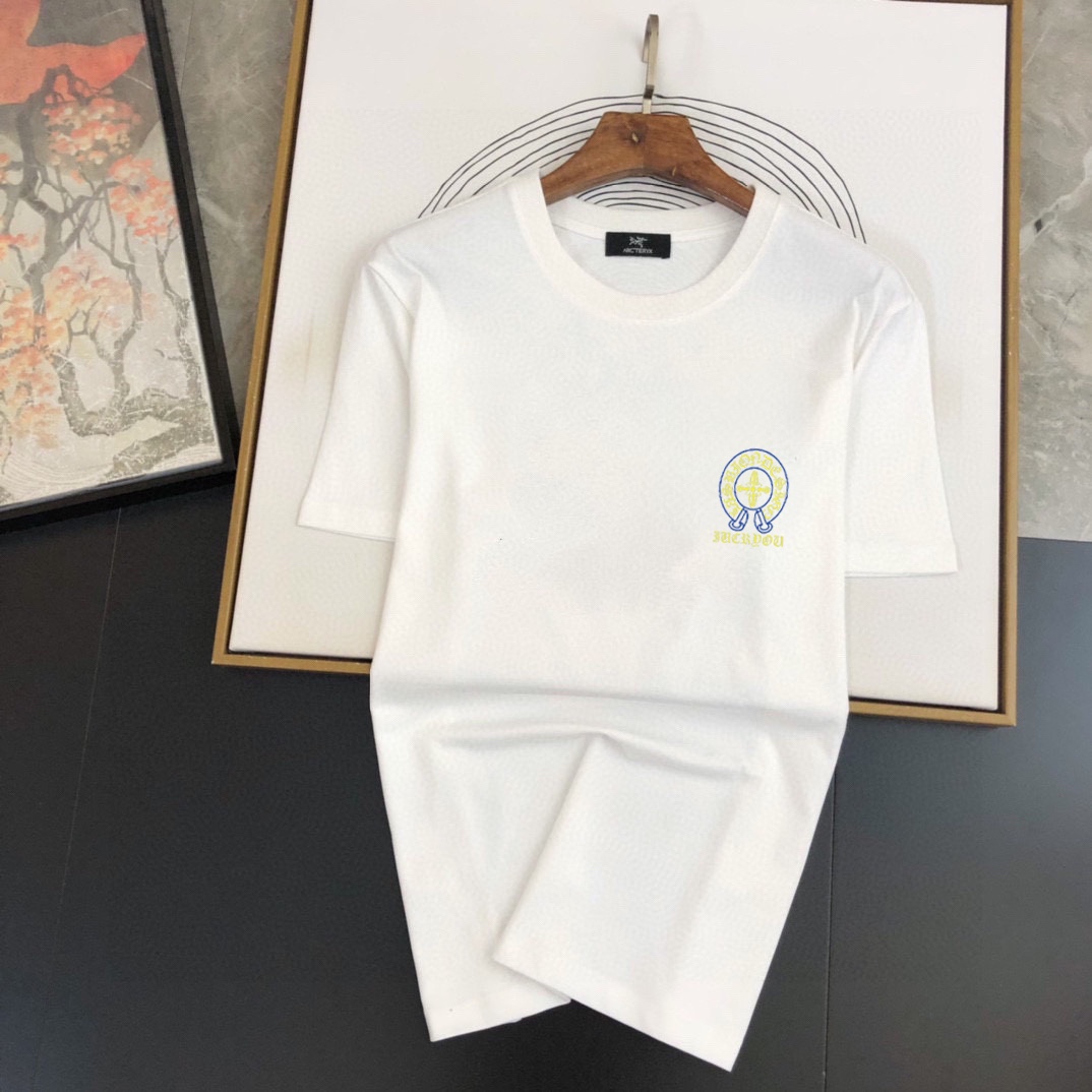 Chrome Hearts 品牌【ChampionHearts 克罗心】 2025新款男士短袖短裤套装 销售 市面高端版本 手感细腻柔软 让你穿着更加舒适 立体裁剪版型超赞 尺码:M-5XL下单请报身高体重