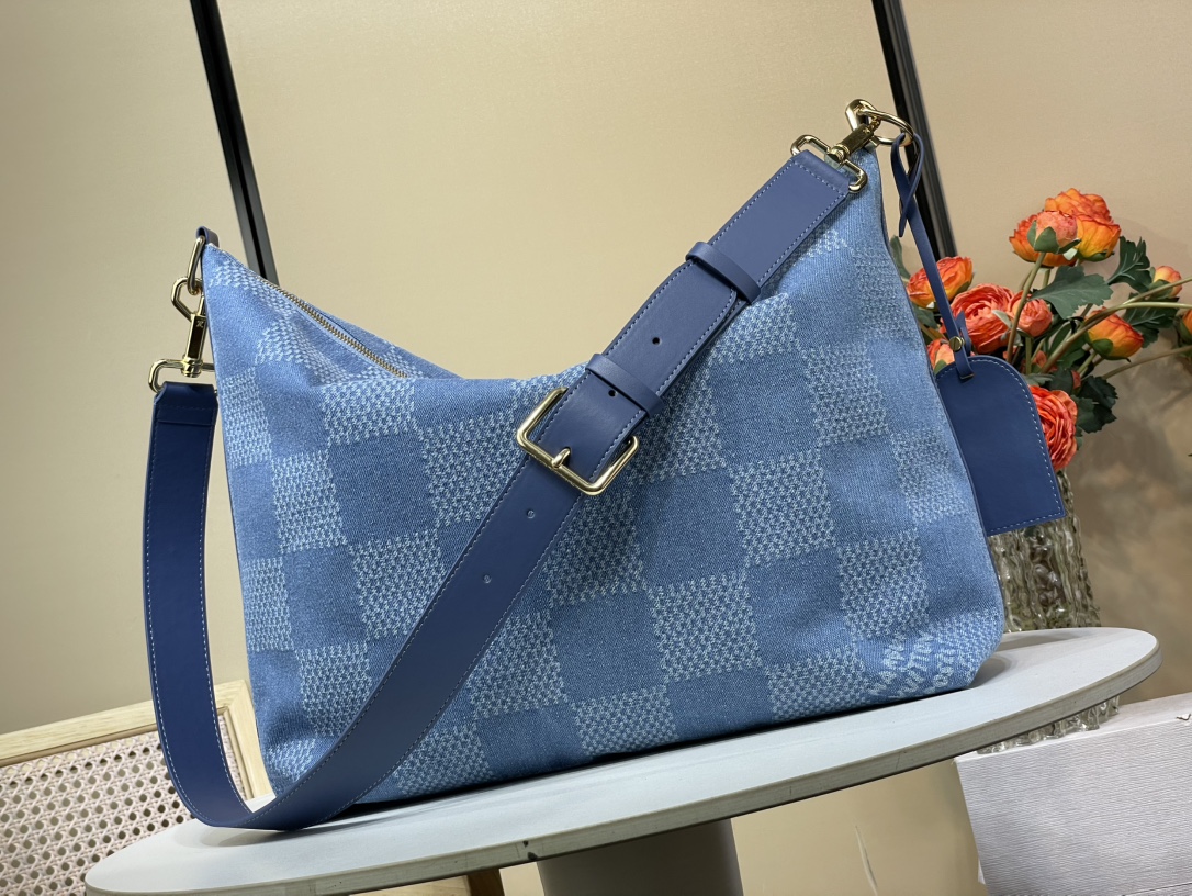Louis Vuitton Vagabond Hobo Bag Damier Denim 3D Blue/Large Grid, 38x35x12cm 4 i1751730127 5969 2