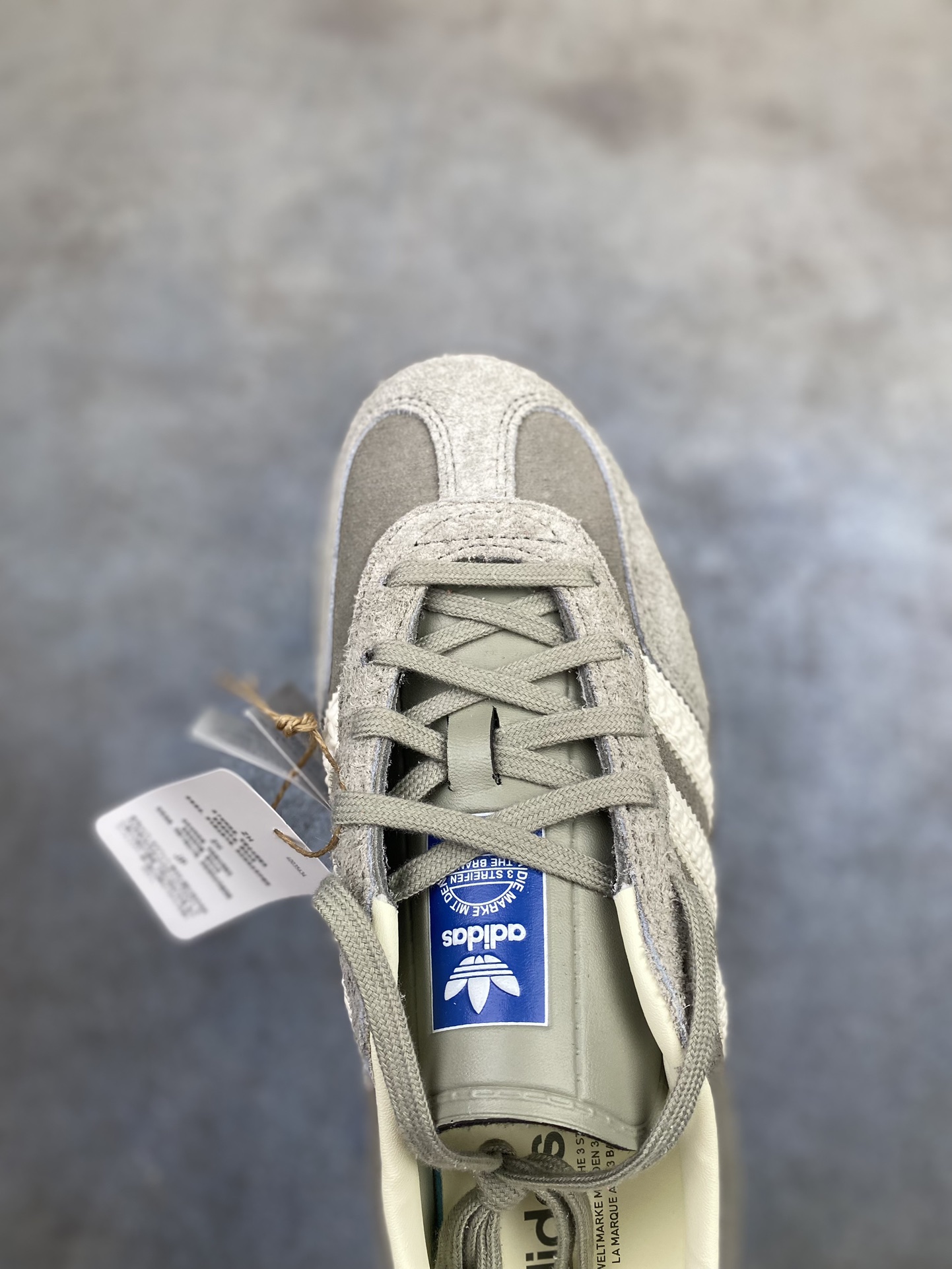 特价🉐️纯原福利 工厂套现❗抓住这一波省钱密码❗别再犹豫到断码断色❗正品𝐑𝐞𝐚𝐥 🆚套现好货！细节对比鉴