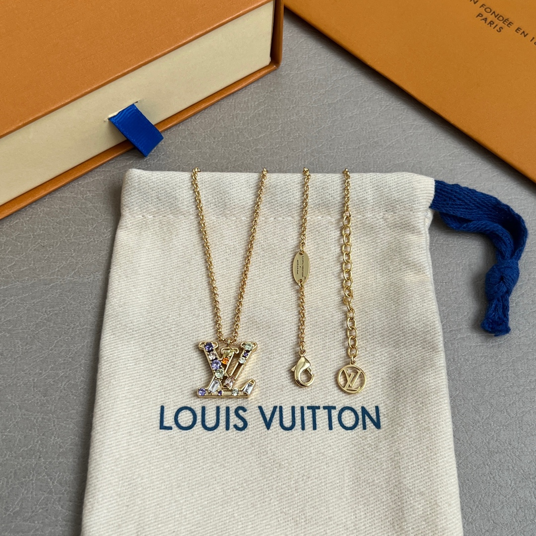  原单货 LV 项链🔹🔹Louis Vuitton 路易威登 🔹专柜一致材质 火爆款出货 设计独特 复古
