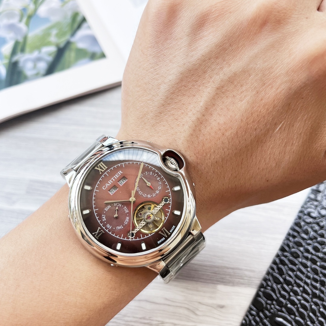 NO:338945,Platinum Steel 30 Blue Balloon Series Shockingly launched [Latest] Cartier Multifunctional Boutique Design [Type] Boutique Men's Watch [Watch Strap] Real Cowhide Strap [Movement] High-end Fully Automatic Mechanical Movement [Mirror] Mineral Strengthened Glass (More High Definition) Elegant Taste, Exotic, Ingenious, Ingenious, Wrist Treasure, Size Diameter 42mm Thickness 12.5mm Hot Sale!  Welcome to reprint!  cartier cowhide19860909白金钢30 蓝气球系列 震撼上市【最新】卡地亚 多功能精品设计【类型】精品男士腕表【表带】真牛皮表带【机芯】高端全自动机械机芯【镜面】矿物质强化玻璃（更高清） 品味高雅 浩瀚大气 匠心独运 腕间瑰宝 尺寸直径42mm厚12.5mm热卖上市！欢迎转载！,,cartier,cowhide,Watch