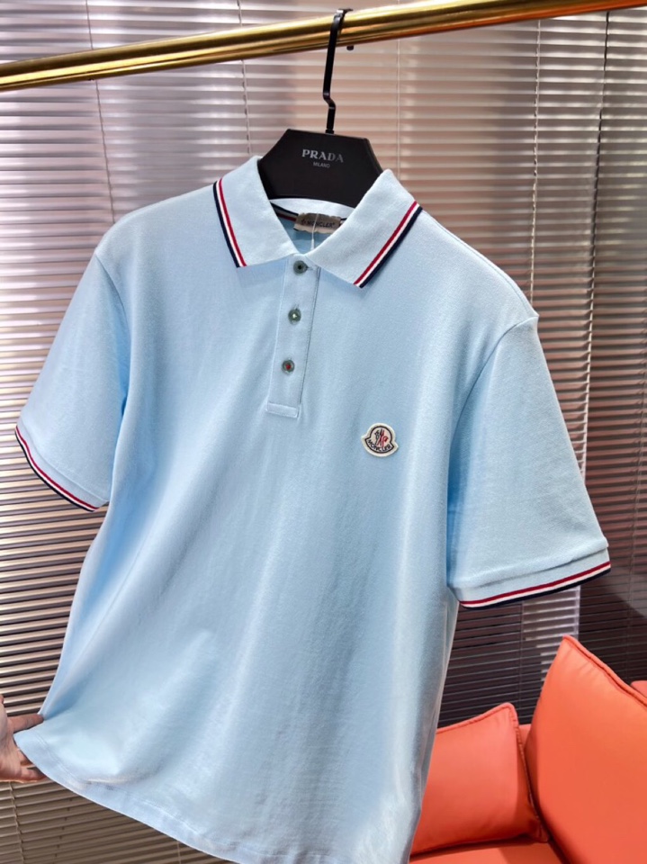  Moncler  蒙口25ss新款男士刺绣logo短袖翻领T恤Polo衫，进口纯棉珠地面料呈现。轻盈柔