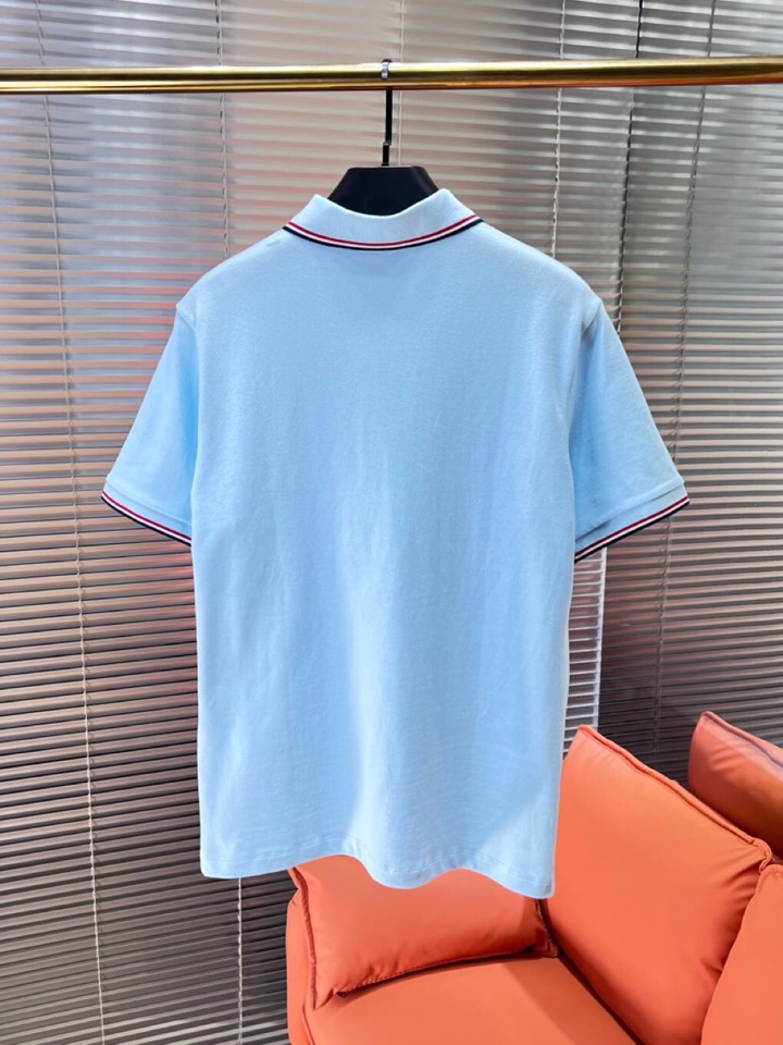  Moncler  蒙口25ss新款男士刺绣logo短袖翻领T恤Polo衫，进口纯棉珠地面料呈现。轻盈柔