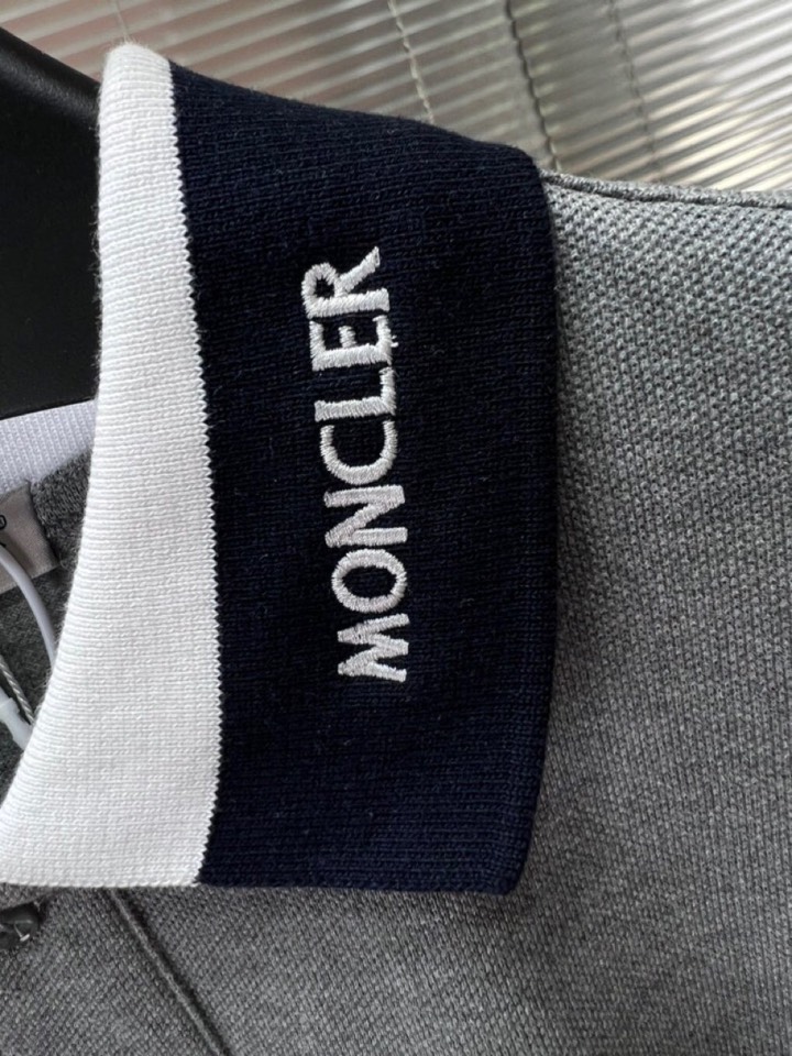  Moncler  蒙口25ss新款男士刺绣logo短袖翻领T恤Polo衫，进口纯棉珠地面料呈现。轻盈柔