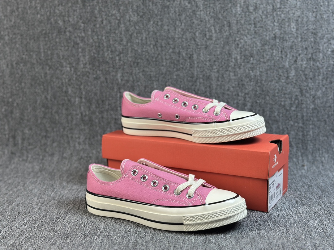 本地() #虎扑版 Converse 匡威 All Star 1970s 蓝底 芭比粉 帆布休闲低帮板鞋 全新鞋盒外标 鞋楦定型 补丁字体印刷空压立体 品质数一数二 硫化双尾条 货号:164952C 尺码:35 36 36.5 37 37.5 38 39