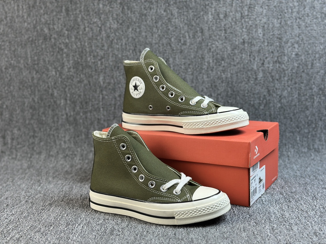 本地() #虎扑版 Converse 匡威 All Star 1970s 蓝底 橄榄绿 帆布休闲高帮板鞋 全新鞋盒外标 鞋楦定型 补丁字体印刷空压立体 品质数一数二 硫化双尾条 货号:162052C 尺码:35 36 36.5 37 37.5 38 39 39.5 40 41 41.5 42 42.5 43 44