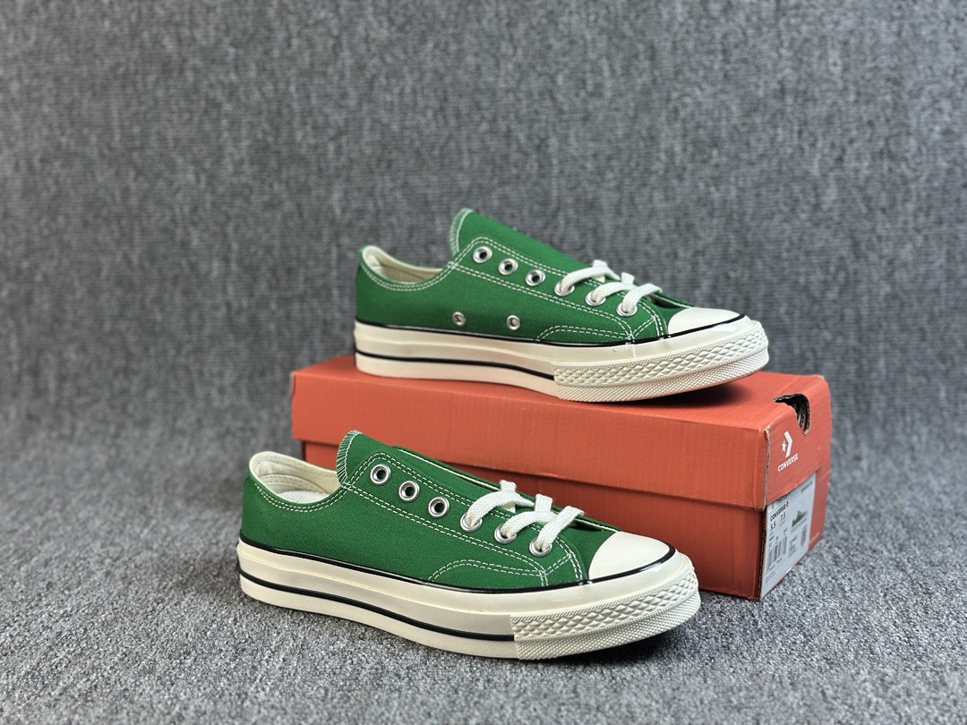 本地() #虎扑版 Converse 匡威 All Star 1970s 蓝底 丛林绿色 帆布休闲低帮板鞋 全新鞋盒外标 鞋楦定型 补丁字体印刷空压立体 品质数一数二 硫化双尾条 货号:161443C 尺码:35 36 36.5 37 37.5 38 39 39.5 40 41 41.5 42 42.5 43 44