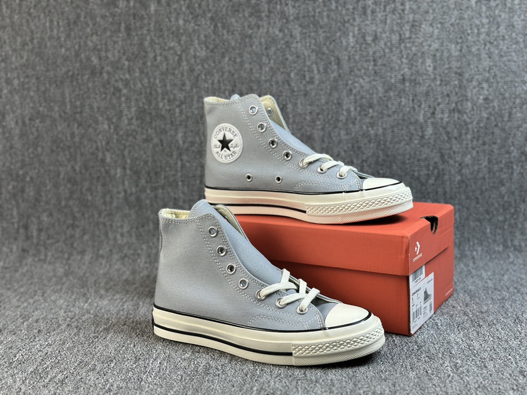 本地() #虎扑版 Converse 匡威 All Star 1970s 蓝底 灰蓝色 帆布休闲高帮板鞋 全新鞋盒外标 鞋楦定型 补丁字体印刷空压立体 品质数一数二 硫化双尾条 货号:170552C 尺码:35 36 36.5 37 37.5 38 39 39.5 40 41 41.5 42 42.5 43 44