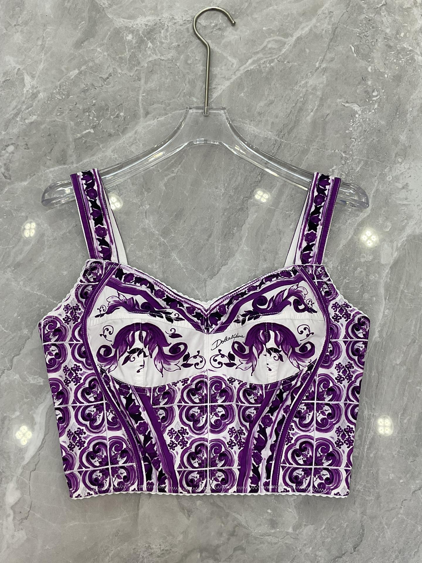 NO:942674,DG new original purple pottery glazed new flower cotton printed tight bra cup fashionable small bra, Dolce & Gabbana-clothing, Dolce&Gabbana,19860909DG新款 原版紫陶釉新花棉布印花紧身胸杯时尚小胸衣,杜嘉班纳-服装,Dolce&Gabbana,,Women's clothing