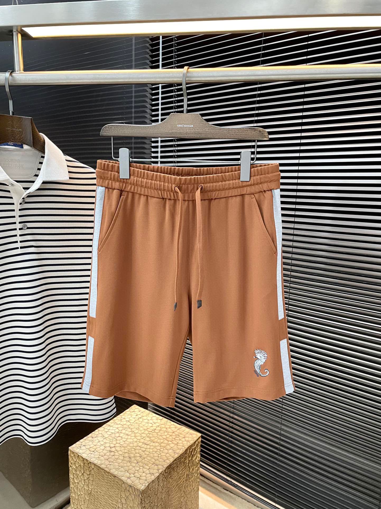Hermes Spring 2025: New Leisure Shorts Collection, Premium Cotton, Tailored Comfort.