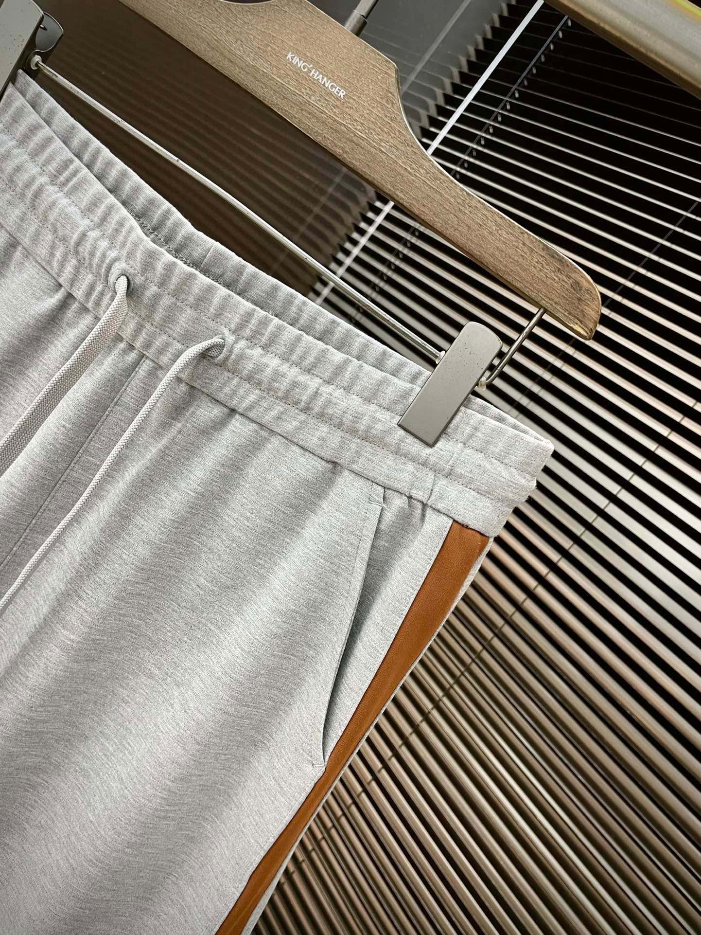 Hermes Spring 2025 Leisure Shorts: High-End Comfort and Style in Cotton Fabric - 图片 3