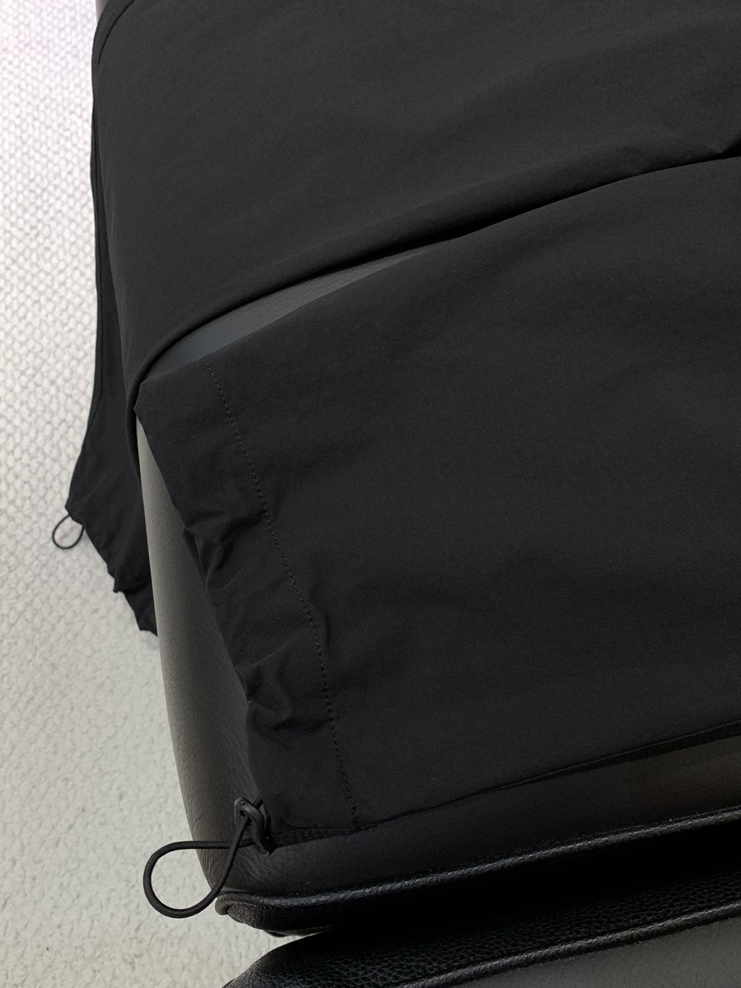 “Stone Island Outdoor Jacket: New Design with Military Style, Export Orders for Thin Metal” - 图片 6