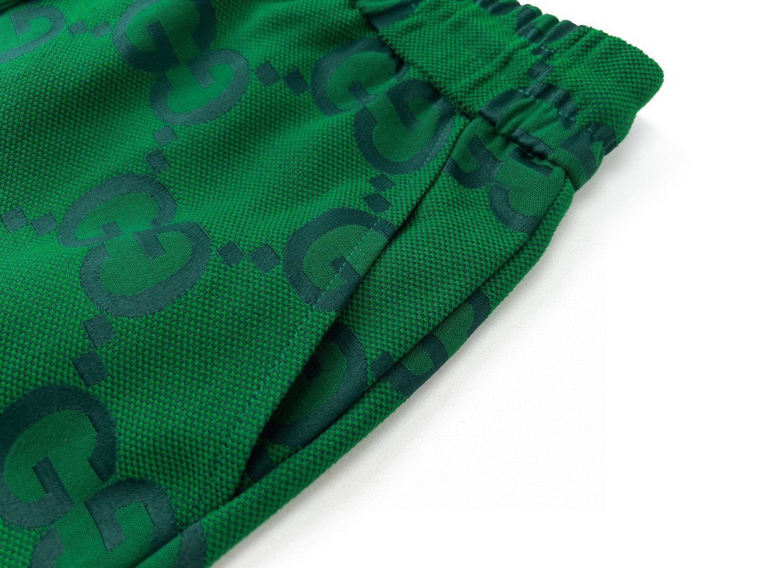 古驰/Gucci 夏季新款 满印老花提花休闲短裤绿色/卡其色