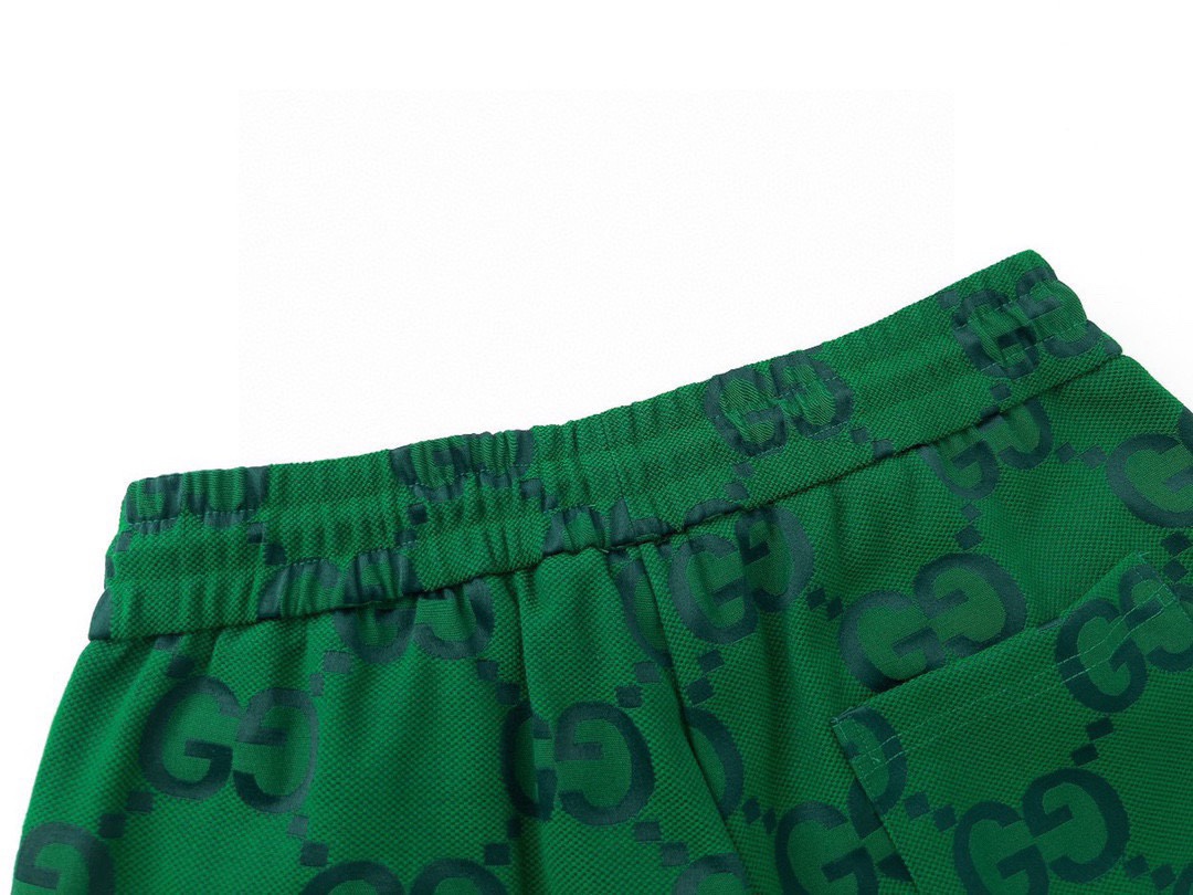 古驰/Gucci 夏季新款 满印老花提花休闲短裤绿色/卡其色