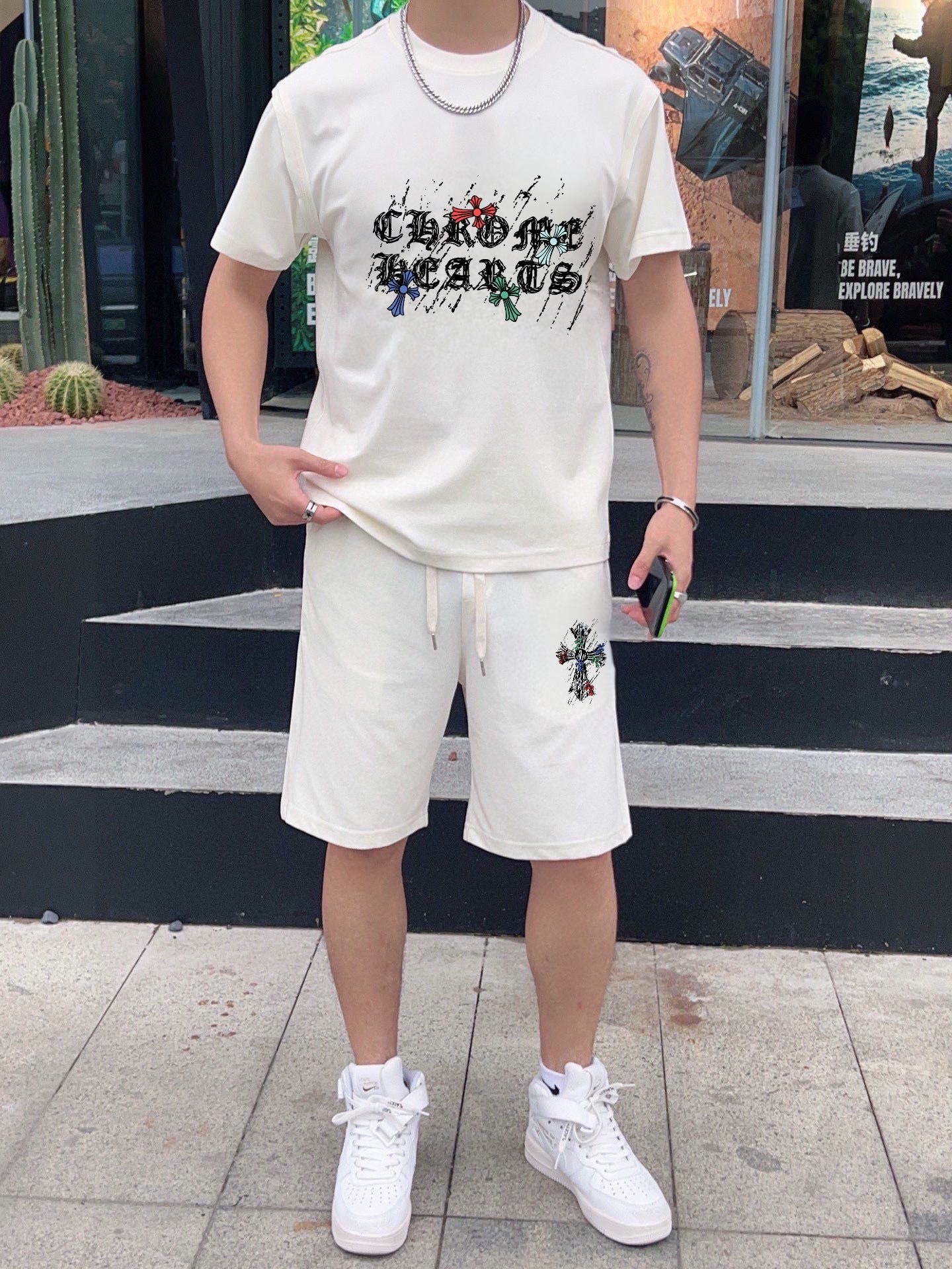 Chrome Hearts 品牌【ChampionHearts 克罗心】 2025新款男士短袖短裤套装 销售 市面高端版本 手感细腻柔软 让你穿着更加舒适 立体裁剪版型超赞 尺码:M-5XL下单请报身高体重