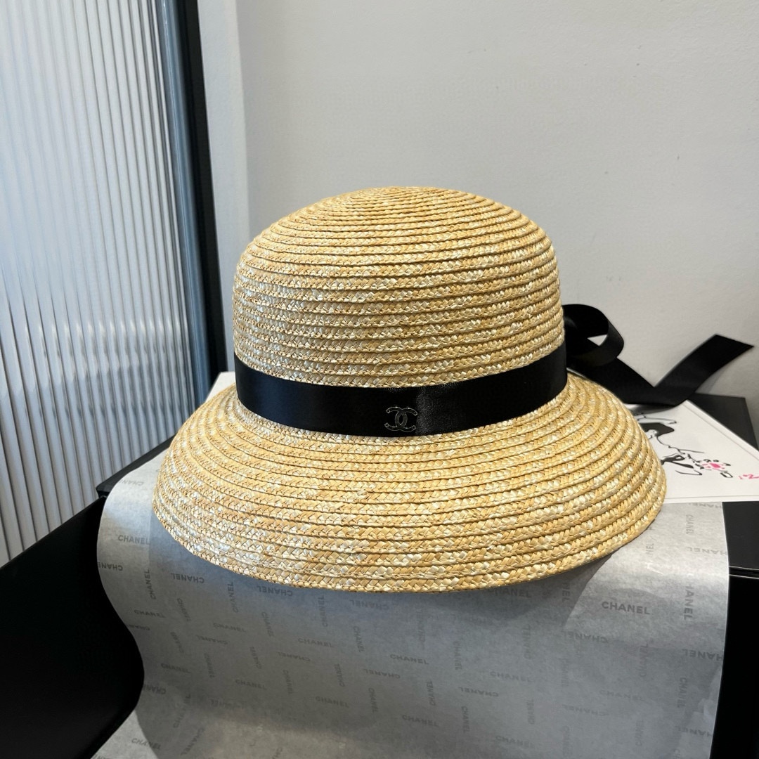 NO:354661,Chanel Chanel straw hat, lantern hat, head circumference 57cm hat, straw hat, fisherman hat, baseball hat, hat, chanel, chanel, espadrilles, hatsChanel香奈儿麦秆草帽,灯笼帽,头围57cm帽子草帽渔夫帽棒球帽,帽子,chanel,chanel,espadrilles,hats,hat