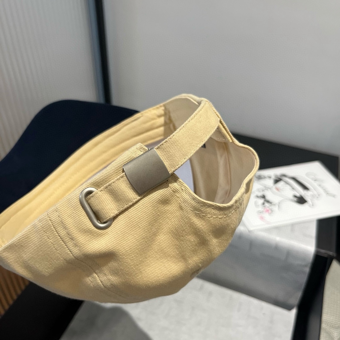 🆕

alo新款鸭舌帽，头围57cm